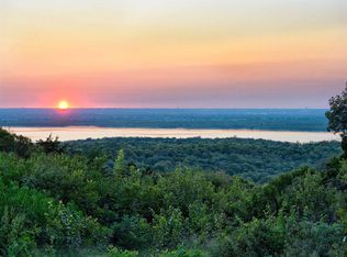 731 Mobley Rd, Cedar Hill, TX 75104