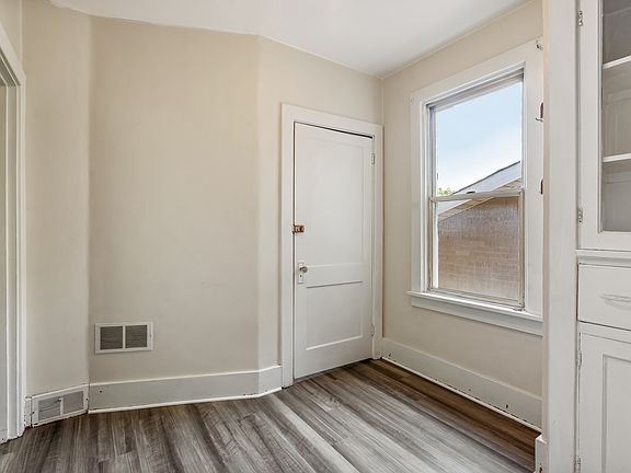 239 Singer Avenue 2nd FL