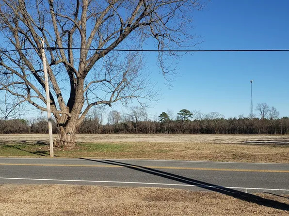 513 S William Hooker Drive, Hookerton, NC 28538