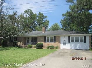 1716 Crescent Dr, Elizabeth City, NC 27909