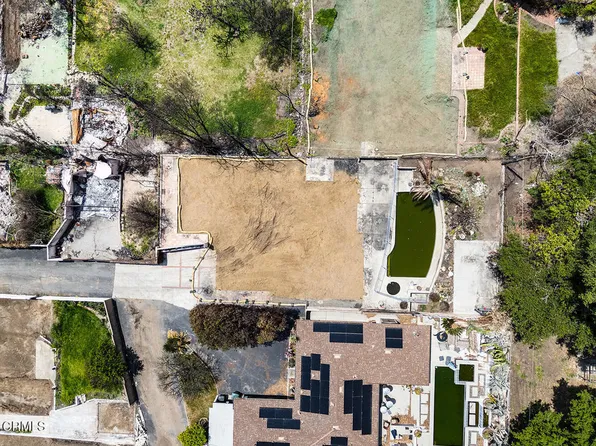 1137 E Mariposa St, Altadena, CA 91001