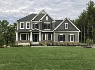 12 Burnham Rd, Wilton, NY 12831