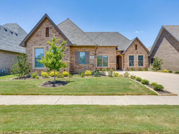 2716 River Path Ct, Burleson, TX 76028