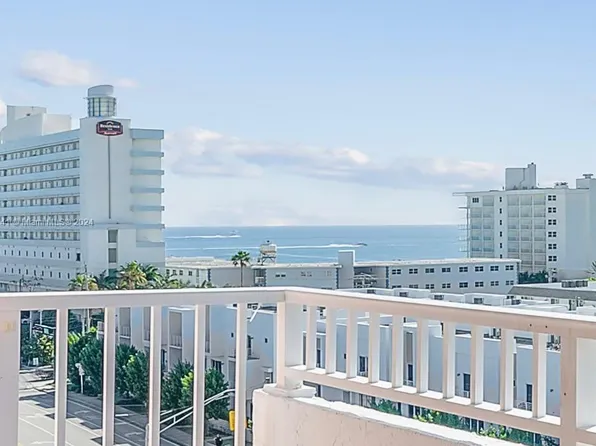 3201 NE 14th Street Cswy APT 807, Pompano Beach, FL 33062