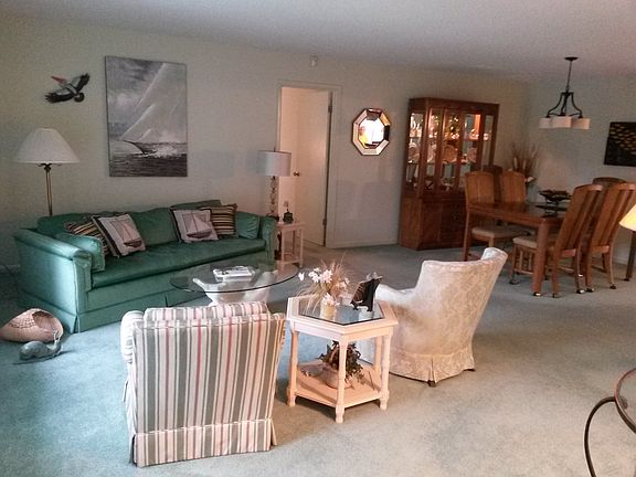 BIG OPEN LIVING AREA