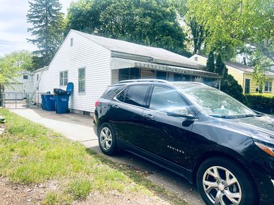 20760 Atlantic Ave, Warren, MI, 48091