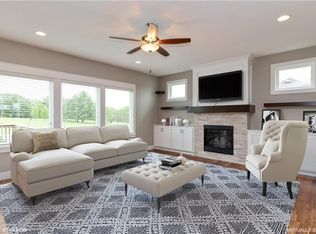 3085 Jackpine Dr, Waukee, IA 50263