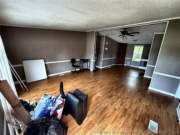 2nd image of 2528 Carriage Rd