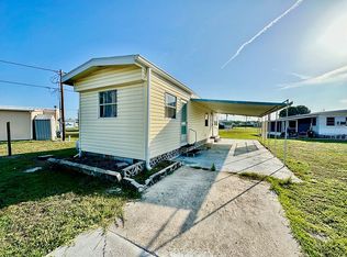 38 Azure Ave, Palmetto, FL 34221