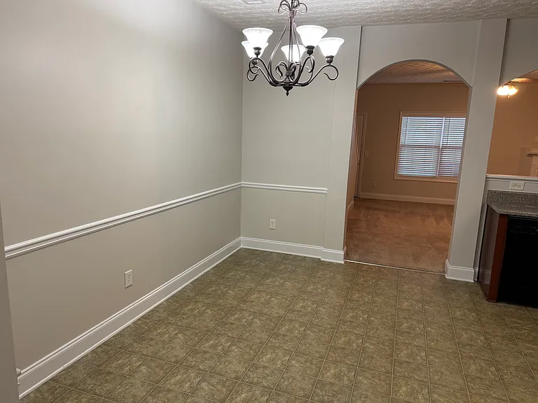 68 Riley Place Dr — Photo 4