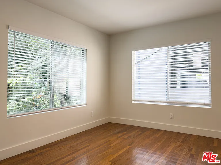1947 Clinton St #700 — Photo 9