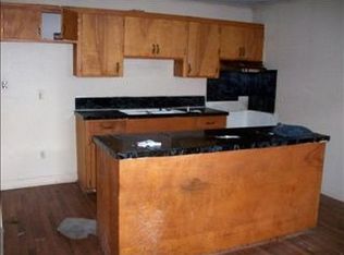 515 E College St, Bishopville, SC 29010