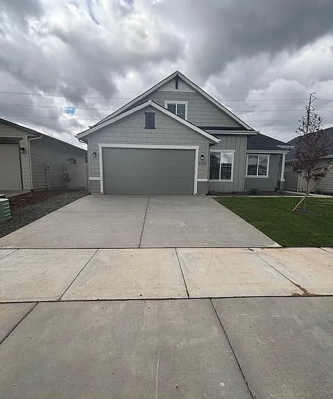 5325 W Riva Capri St — Photo 1