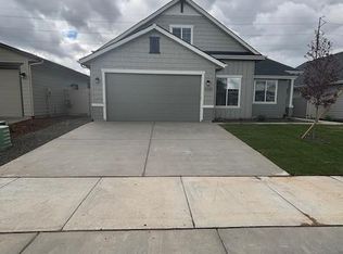 5325 W Riva Capri St, Meridian, ID 83646