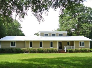 2200 W Oakridge Dr, Albany, GA 31721