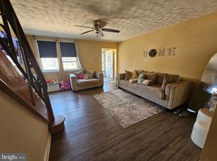 7254 Calvert St, Philadelphia, PA 19149