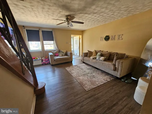 7254 Calvert St, Philadelphia, PA 19149