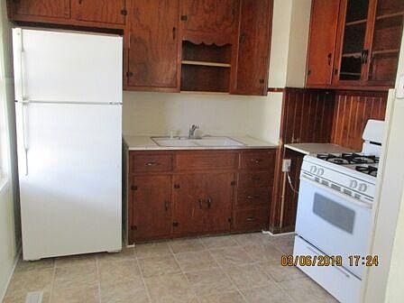2nd image of 3820 Madison Ave