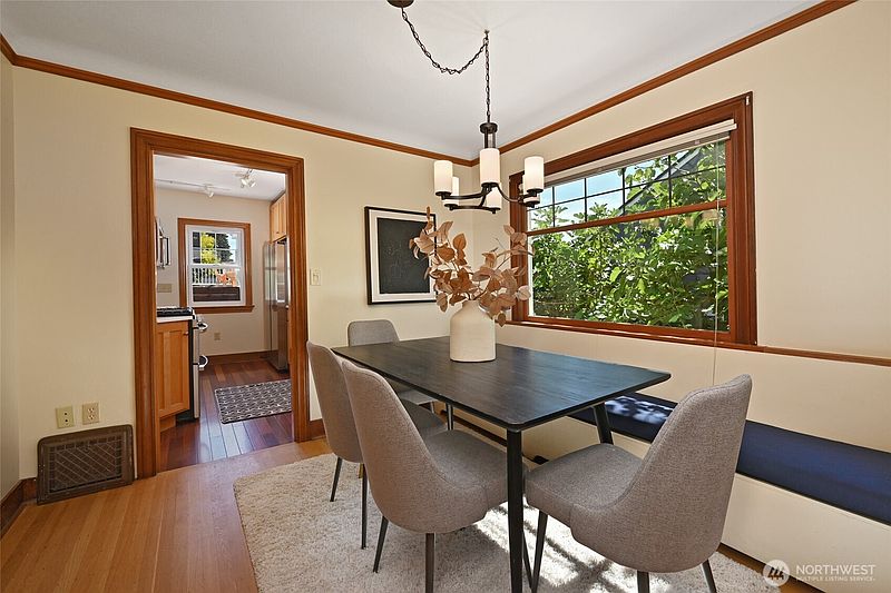 4th image of 8046 18th Avenue NW