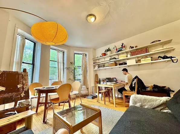 1042 Bergen Street image 1 of 23
