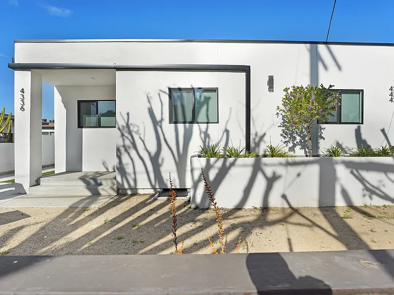 4338 La Clede Ave — Photo 3