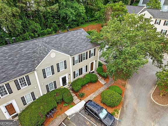 5th image of 3380 Bayshore Dr