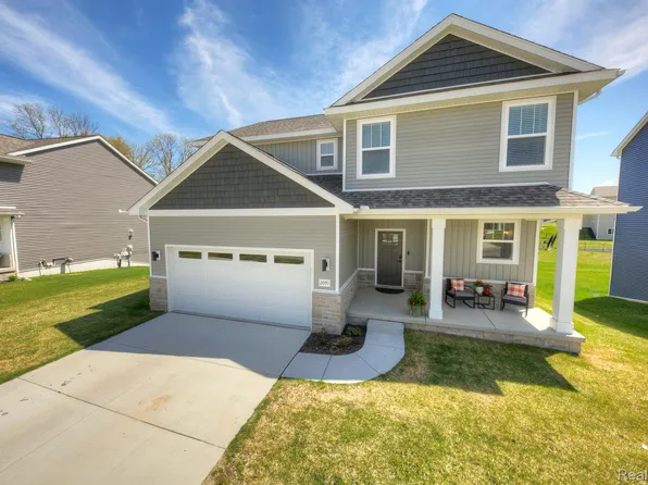 2091 Dabate Dr, Howell, MI 48843