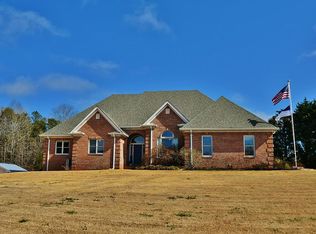 184 Scott Cir, Toccoa, GA 30577