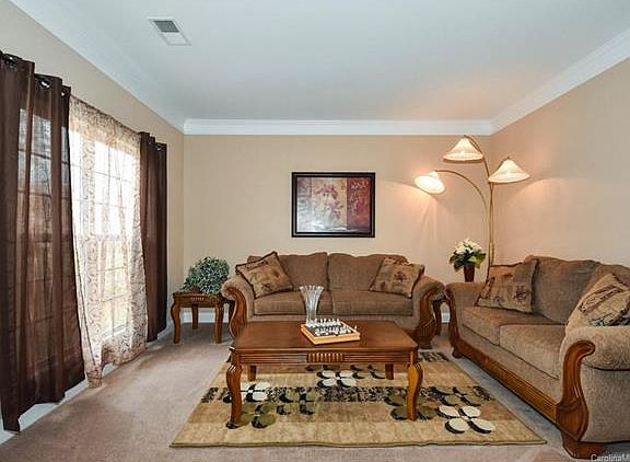 4th image of 5316 Blackjack Ln