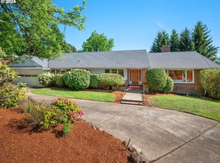 3606 SW Tunnelwood St, Portland, OR 97221