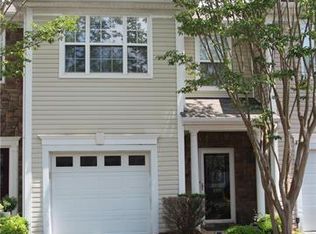 1909 Travertine Ln, Fort Mill, SC 29708