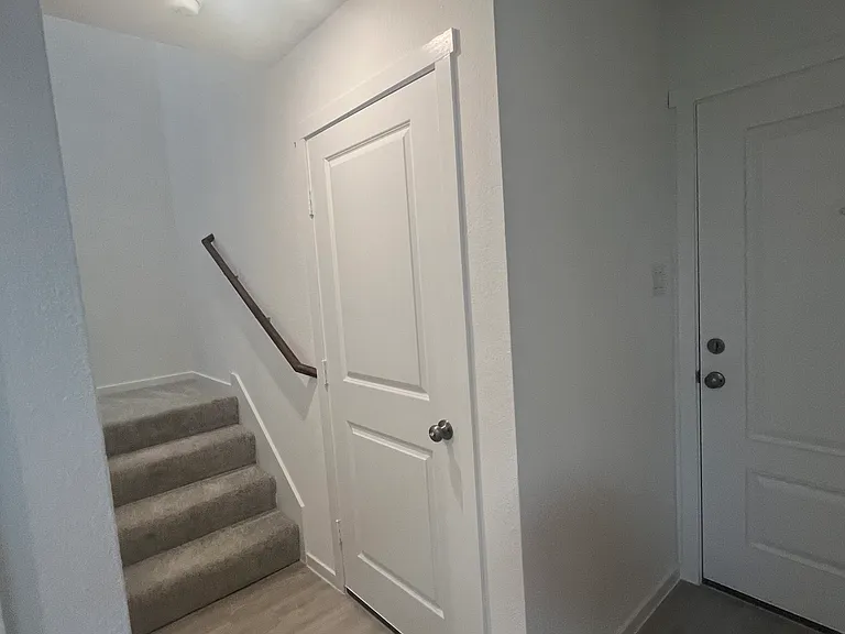 6809 Bramblewood Dr — Photo 6