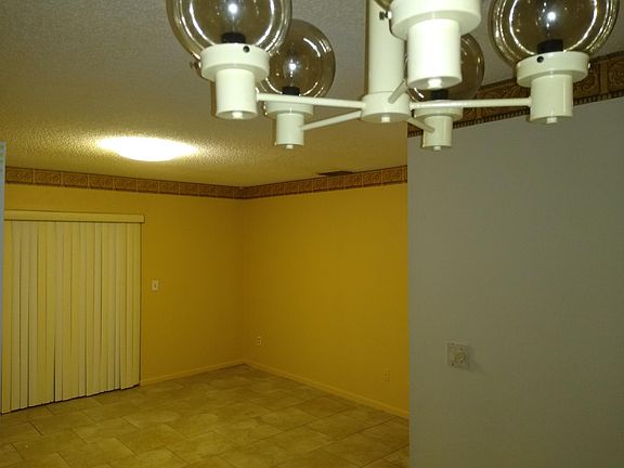 4th image of 11838 Alafaya Woods Ct