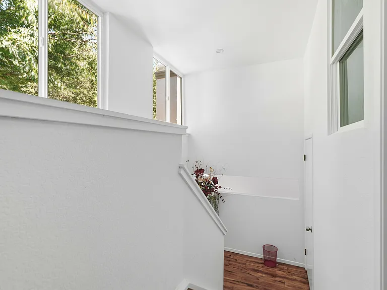 231 Paseo Bernal — Photo 17