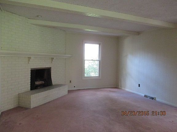 4th image of 53315 Wallace Ln