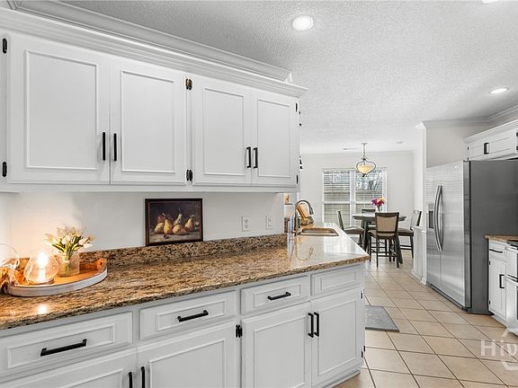 3rd image of 2542 Westover Drive