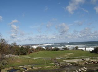 87 South St, Rockport, MA 01966