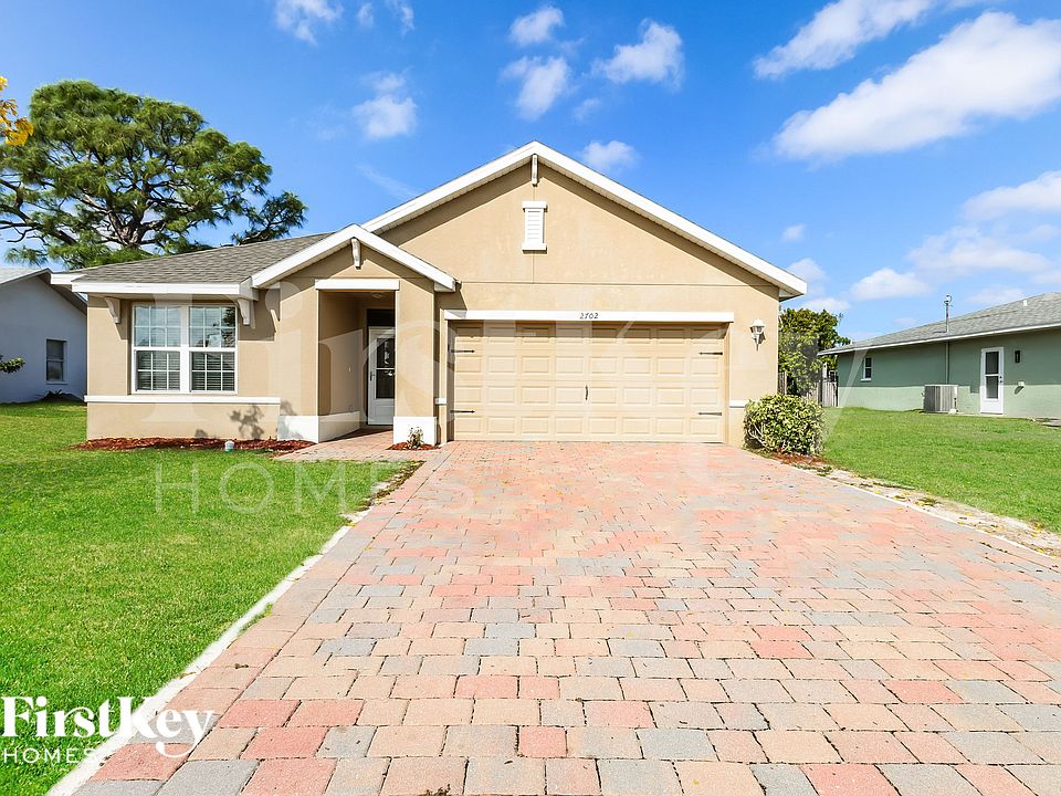 1st image of 2702 SW 9th Pl