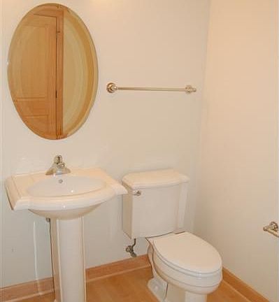 Half bath w/Laundry