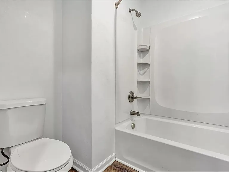1423 Varnell Ave NE — Photo 12