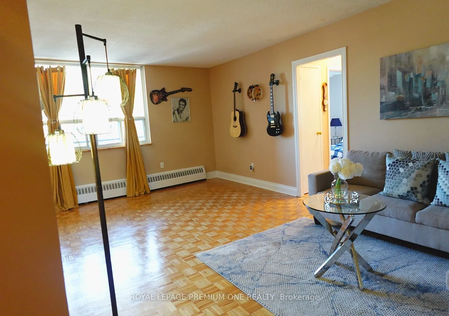 2 bed, $2,300 — Photo 3