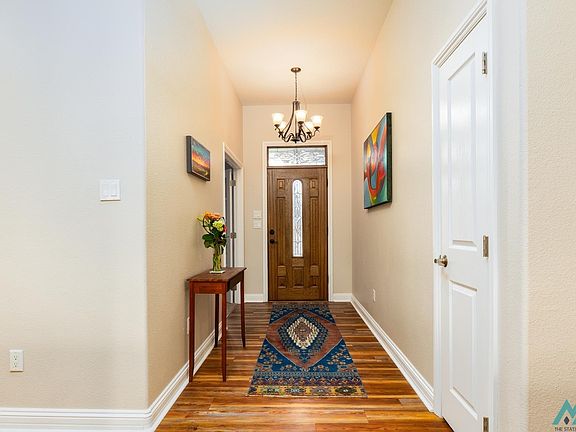 3rd image of 2121 Jadyn Ln