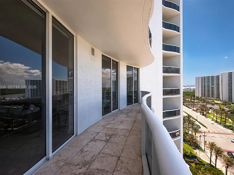 16001 Collins Ave #1005 — Photo 14