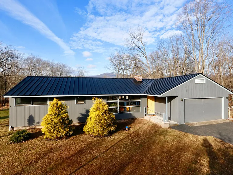 324 Fish Creek Rd — Photo 15