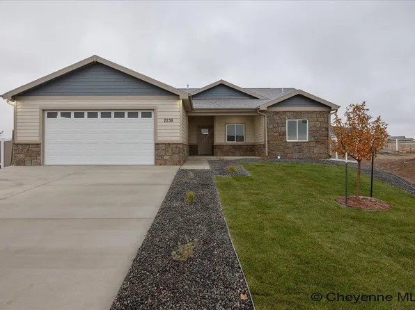 2339 Ledoux Dr, Cheyenne, WY 82007