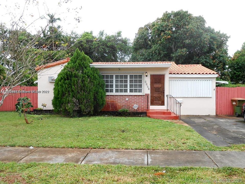 1st image of 1260 NE 129th St #1