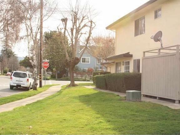 2nd image of 129 E Latimer Ave APT 3