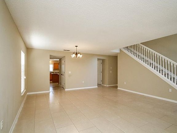 3rd image of 10018 Creek Bluff Dr