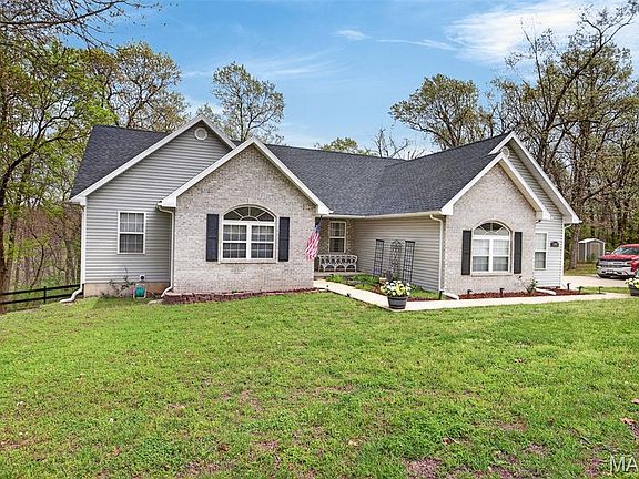 3rd image of 21093 Layla Rd