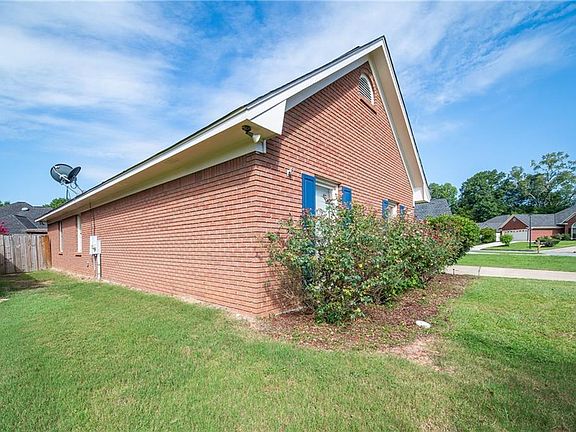 4th image of 3407 Carrington Pl